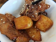 -老钟家烤羊排·敦伊阁清真餐厅胡羊焖饼