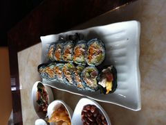 金枪鱼寿司-郑阿姨的家·이모네·韩料&烤肉(武川路店)