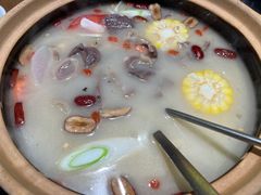 -靓虾二哥长沙地标小龙虾(步步高店)