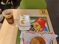 -麦当劳(伟城广场店)