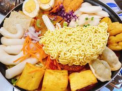 韩式猪排火锅-欧巴来了韩式料理