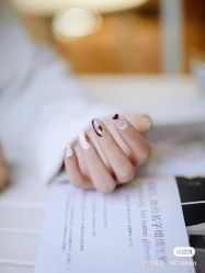 -妙睫屋日式美甲美睫