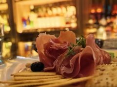 -THE OLD HOUSE酒吧
