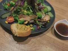 -HIGH FIVE哈福手工汉堡(桂林路店)