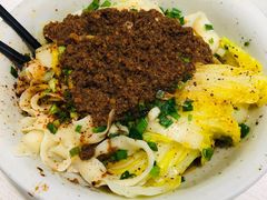 油泼肉酱面-小二面店