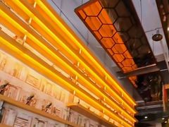 -红樱桃·欢乐餐厅(太原里店)
