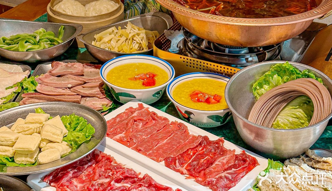 好吃的望滇山·云南酸汤牛肉火锅，想不踩雷就来这里吧