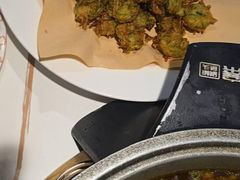 -阿瓦山寨·湘菜现炒·剁椒鱼头王(咸阳总店)