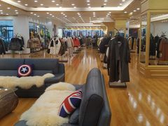 -肃宁华斯国际裘皮城