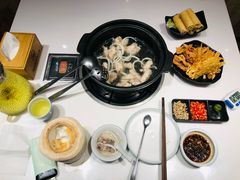 -东椰·海南椰子鸡火锅(朝阳门店)