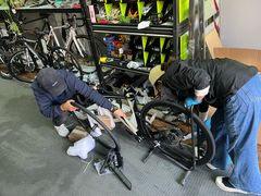 -道路口单车爱瓦士dahon大行