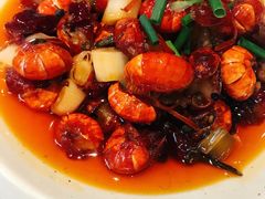 -巴厘龙虾·榜首油焖大虾(音乐学院·沿江酒馆店)