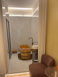 -苑苑vbeauty科技美容SPA