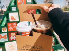 -星巴克(迪士尼小镇店)