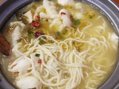 -周鱼小馆石锅酸菜鱼(活力汇店)