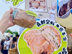-银沙滩浴场