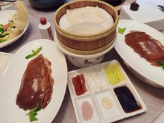 传统果木烤鸭-九朝会昆曲·宴(望京店)