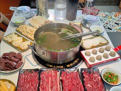 -刘少华贵州小黄牛·鲜牛肉火锅(总店)