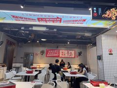-鱿遍天下·20年夜宵地标大排档(东风路店)
