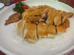 -老乡村美食农庄