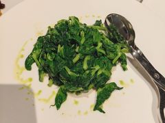 清炒豌豆苗-大董(环贸iapm店)