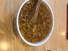 -小六汤包·老字号·中华名小吃(兴庆路店)