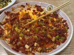 -歹歹的加个面过油肉拌面