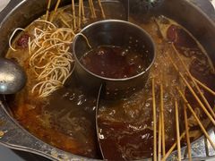 -佰人王串串香火锅(洋珠巷店)
