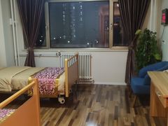 -朝阳区恒春绿景老年公寓