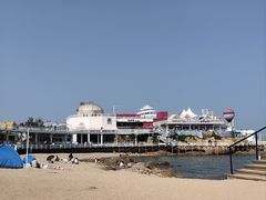 -北戴河碧螺塔海上酒吧公园