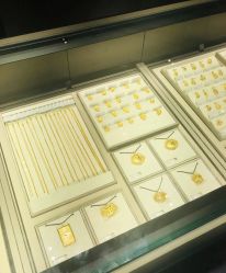 -周大福CHOW TAI FOOK(万象城店)