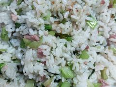 咸肉菜饭-三林本帮馆(中林街店)