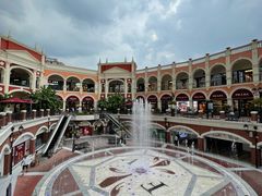 -佛罗伦萨小镇广佛名品奥特莱斯(疏港路店)