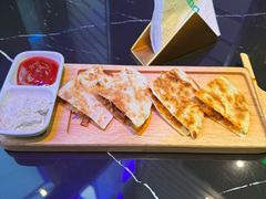 -DEEP·美式餐吧(五棵松华熙LIVE店)