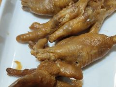 -香逸山自助火锅