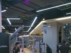 -威克健身游泳(万菱汇店)
