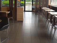 -麦当劳(常山服务区得来速店)
