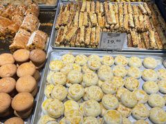 -丹尼斯(文峰店)