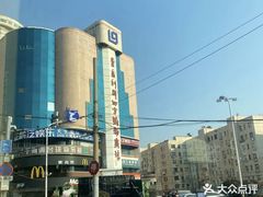 -青岛利群四方购物广场