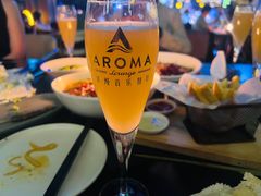 -洛缦音乐餐厅(工业展览馆万象城店)