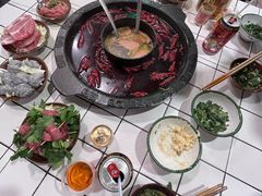 -财二舅火锅招待所