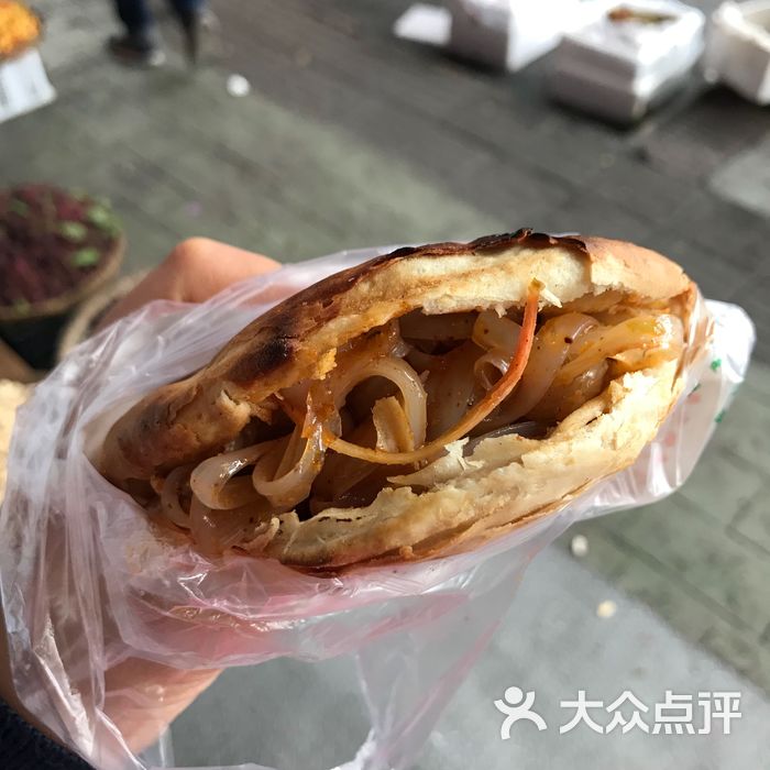 酥香門弟鍋盔涼粉圖片-北京小吃快餐-大眾點評網