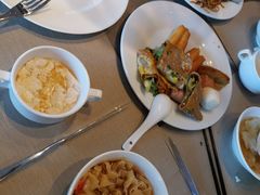 -上海佘山世茂艾美酒店