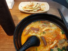 -鸭小妹鸭血粉丝(老门东店)