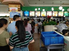 -六和餐饮(东城根店)