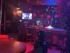 -滨海欢乐昔唐酒吧(财富星座店)