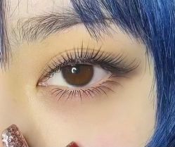 -爱美睫美甲会馆