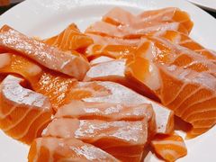 -四海一家自助餐(益田假日广场店)