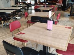 -必胜客(阿罗海店)