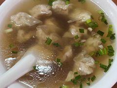 -张阿三馄饨店